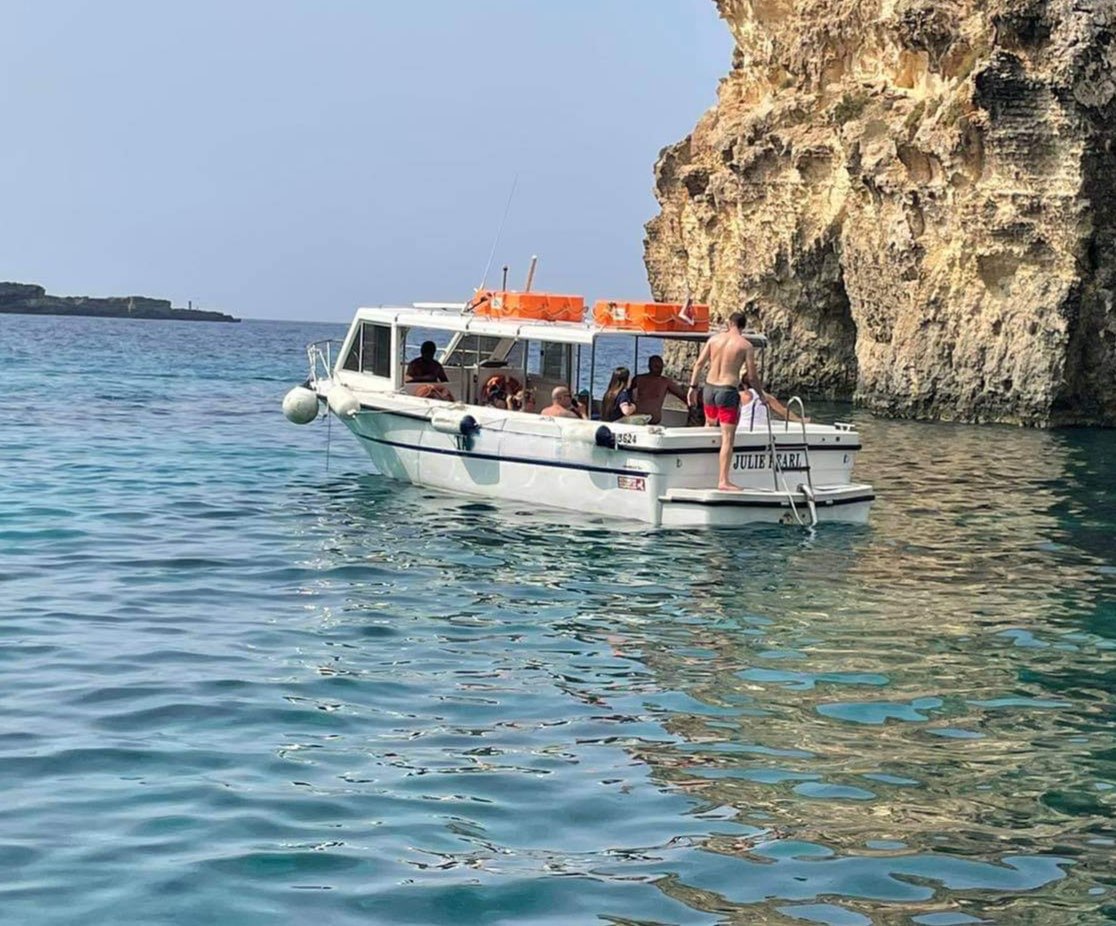 J Pearl <small><br/ > Full Day €690 <br/ > Capacity 15 </small> - Image 3