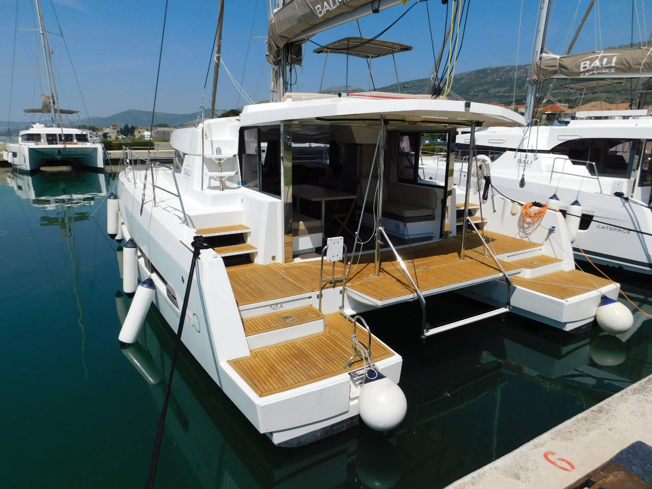Catamaran 4.0 <small><br/ > Full Day €1390 <br/ > Capacity 21 </small> - Image 3